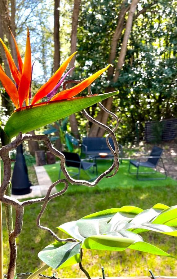 Tiki House Mobil Home Saint-Cheron Bagian luar foto